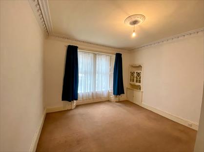 1 Bed Flat, Cunningham Street, DD4