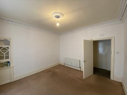 1 Bed Flat, Cunningham Street, DD4