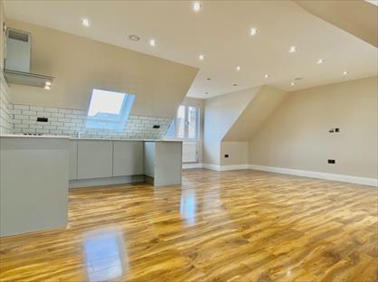 2 Bed Flat, Indus Court, CR0