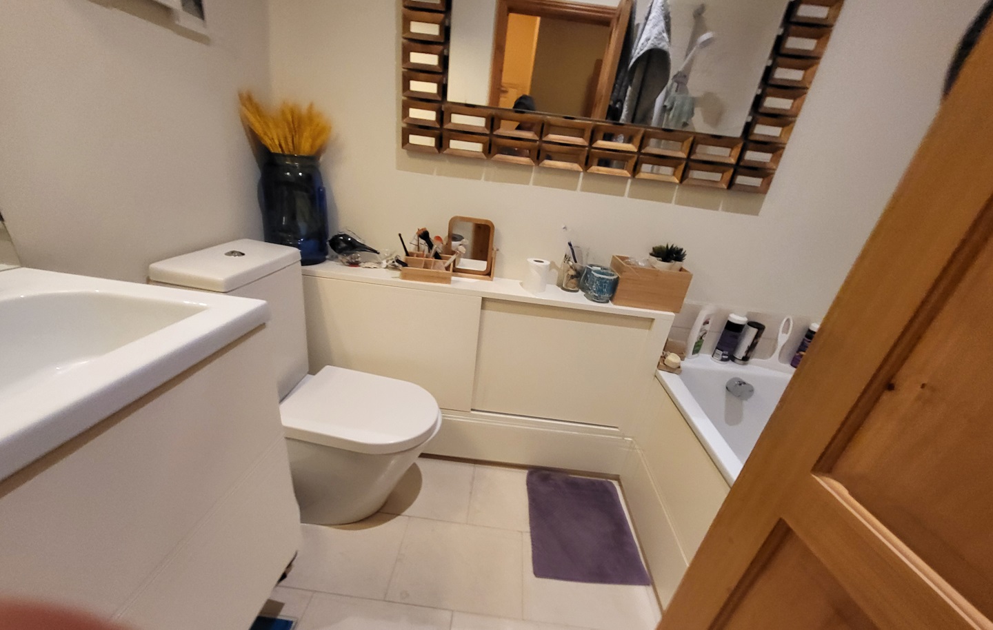 1 Bed Flat, Regent Street, BS8 photo 2