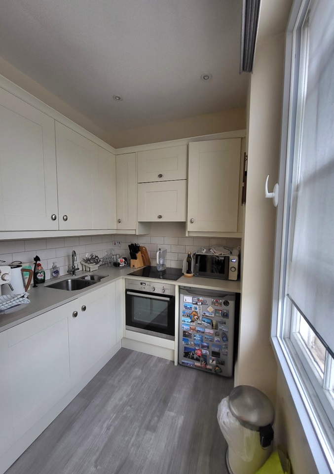 1 Bed Flat, Regent Street, BS8 photo 4