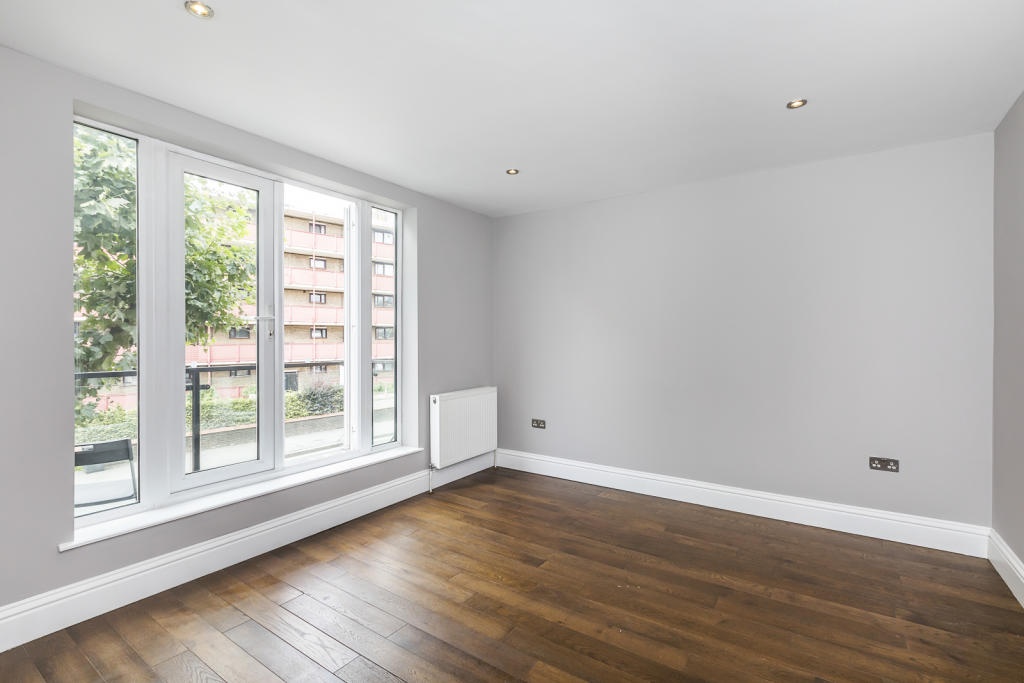 3 Bed Flat, Nemus Apartments, SE8