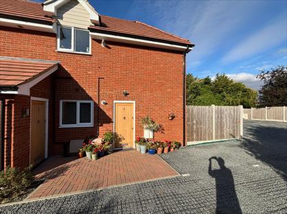 2 Bed Flat, Mill House, SS0