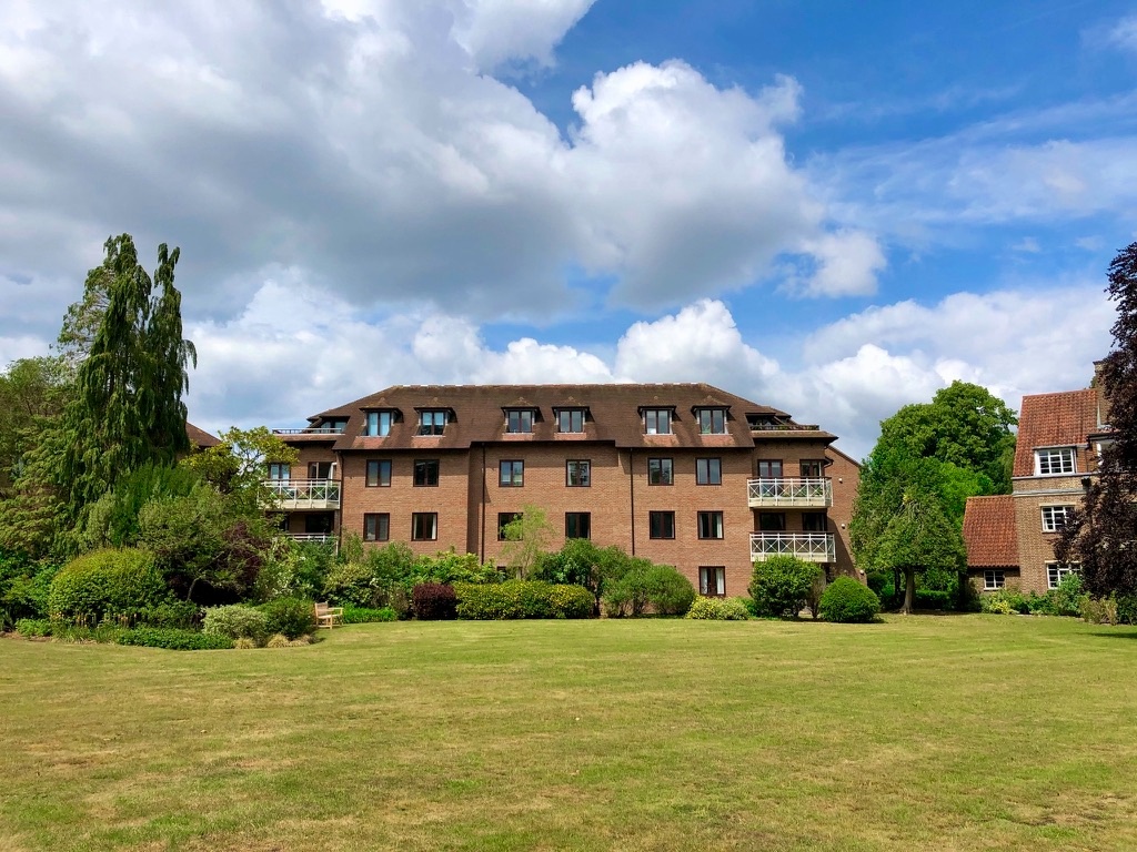 Additional image 2 of 3 Bed Flat, Barrington House, CB2, N1 7GU