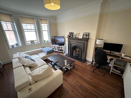 2 Bed Flat, Marylebone High Street, W1U