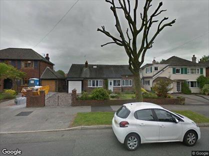 3 Bed Terraced House, Hillcrest Road, SK2