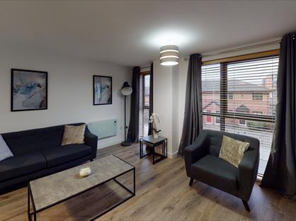 2 Bed Flat, Staten Court, L1