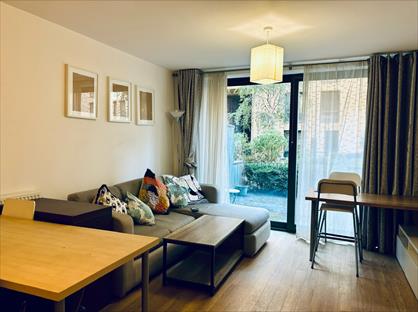 3 Bed Flat, Truman Walk, E3