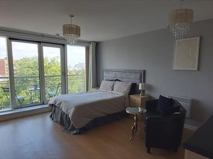 Studio Flat, The Round House, PO1