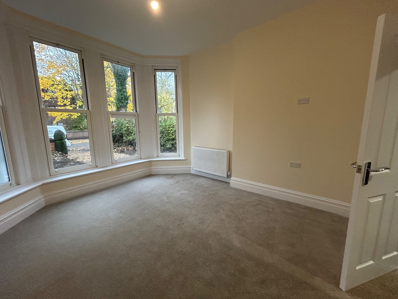 2 Bed Flat, Normanton Avenue, L17 photo 4