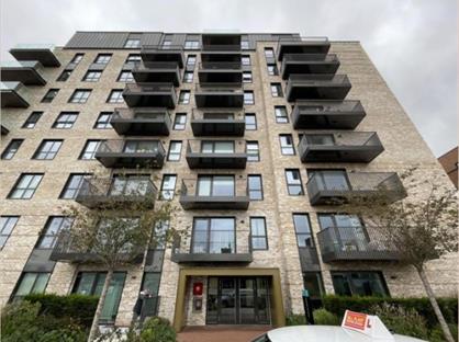 1 Bed Flat, Arber House, UB1