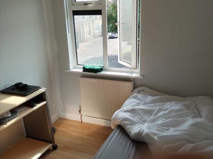 Room in a Shared House, Suez Road, CB1