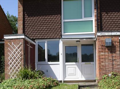 2 Bed Terraced House, Abbotts Vale, HP5