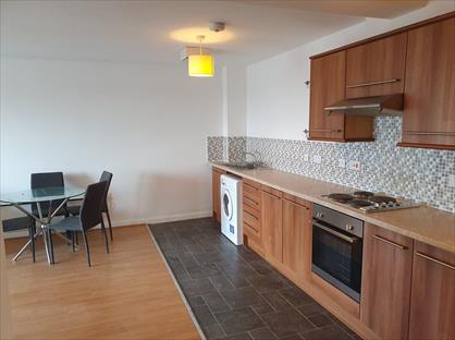 2 Bed Flat, Hessel Street, M50