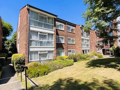 2 Bed Flat, Aran Drive, HA7
