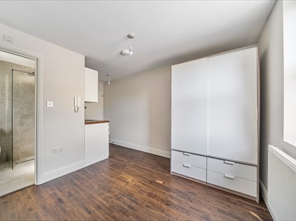 Studio Flat, Clarence Road, N22