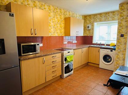 3 Bed Terraced House, Napier Green, M5