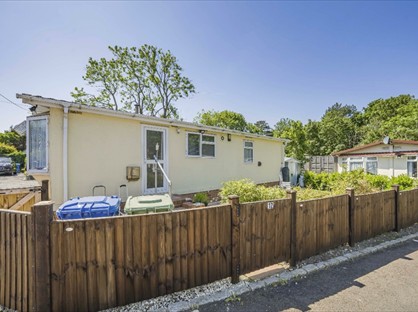 2 Bed Mobile Home, The Hermitage, RG42