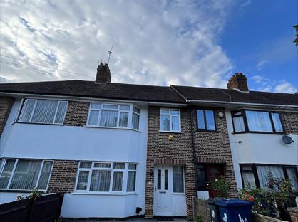 3 Bed Terraced House, Briar Crescent, UB5