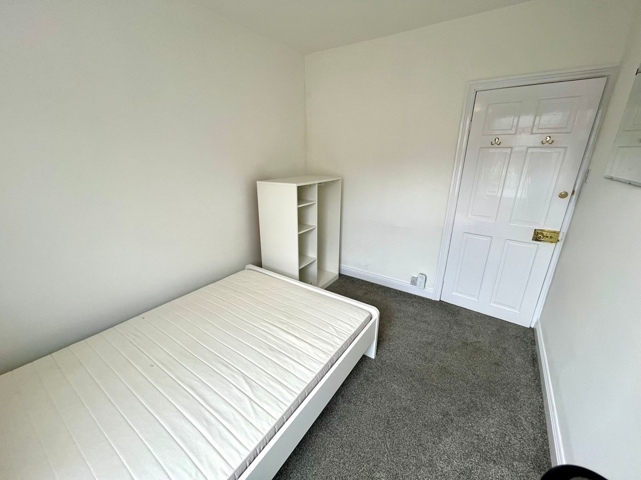 Leeds - Room in a Shared House, De Lacy Mount, LS5 - To Rent Now for £ ...