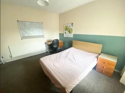Room in a Shared House, Burley Road, LS3