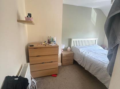 3 Bed Semi-Detached House, Sladepool Farm Road, B14