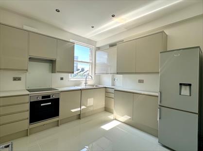 2 Bed Flat, Iverson Road, NW6