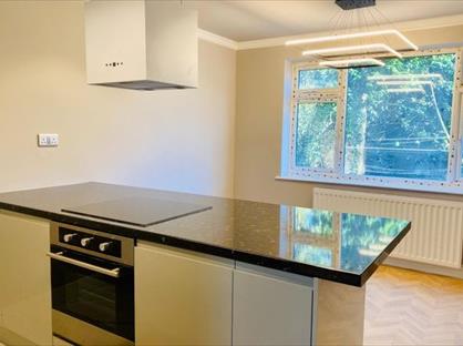 3 Bed Flat, Park Place, HA9