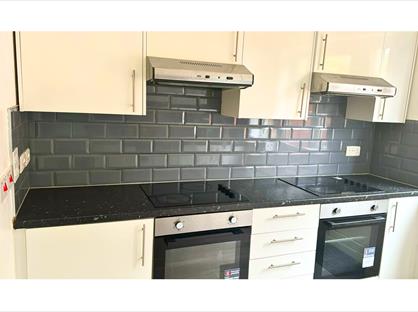 3 Bed Flat, Fordel Road, SE6