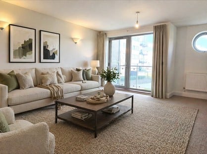 2 Bed Flat, West Thamesmead, SE28