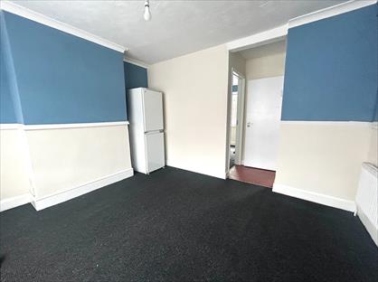 3 Bed Terraced House, Vicarage Road, B71