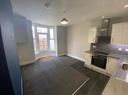 2 Bed Flat, Hamilton Road, LN5