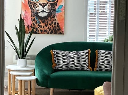 Studio Flat, Station Road, PO11