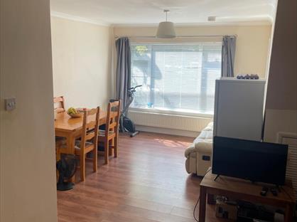 1 Bed Flat, Totteridge Drive, HP13
