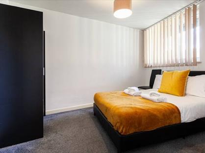 Room in a Shared Flat, Trinity Court, M15