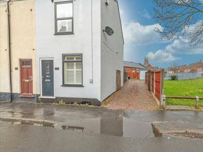 2 Bed End Terrace, Church Street, WS3