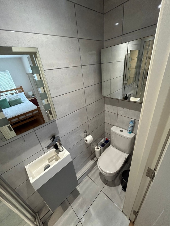 1 Bed Flat, Marston Road, OX3 photo 5