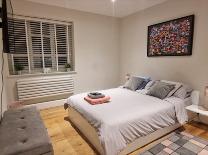 Room in a Shared Flat, Alexandra Road, N10