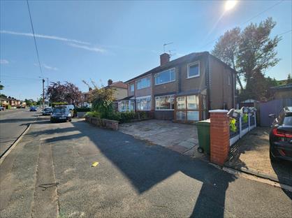3 bed semi-detached house for rent in 3 Bed Semi-Detached House, Bradford Road, BL4