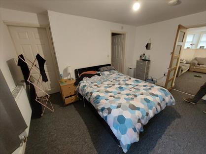 1 Bed Flat, Belle Vue Parade, YO11