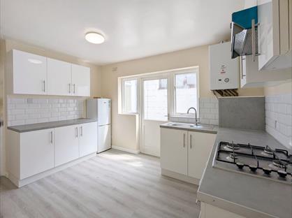 1 Bed Flat, Katherine Road, E7