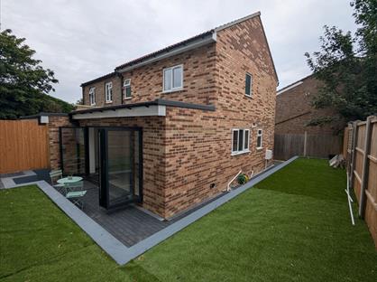 3 Bed End Terrace, Barlow Close, SM6