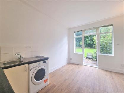1 Bed Flat, Fordhouse Lane, B30