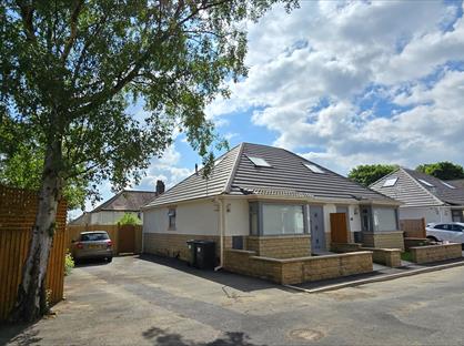 2 Bed Semi-Detached House, Redesdale Place, LS16