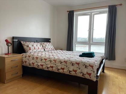 Room in a Shared House, St. Davids Square, E14