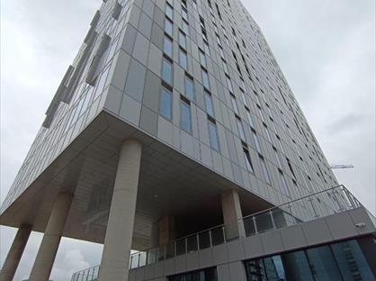 Studio Flat, Michigan Point Tower D, M50