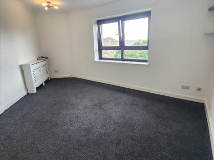 1 Bed Flat, Caledonia Court, PA3
