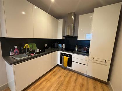 1 Bed Flat, Cube House, HP22