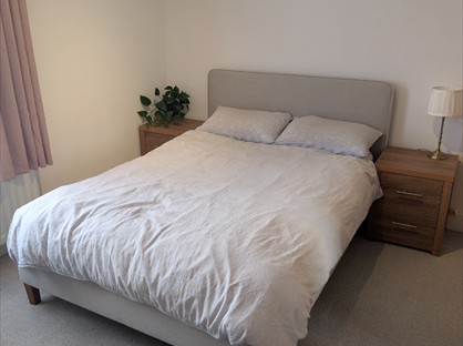 Room in a Shared House, Easton Road, CM8