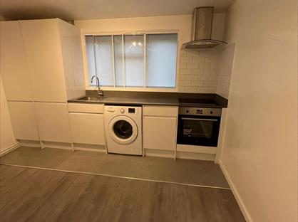 2 Bed Flat, Darenth Road, DA16